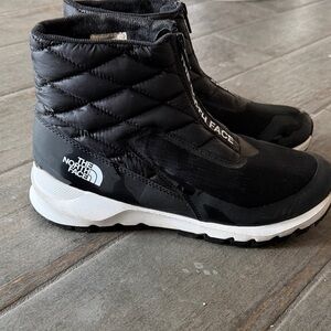 The North Face Black Winter & Rain Boots